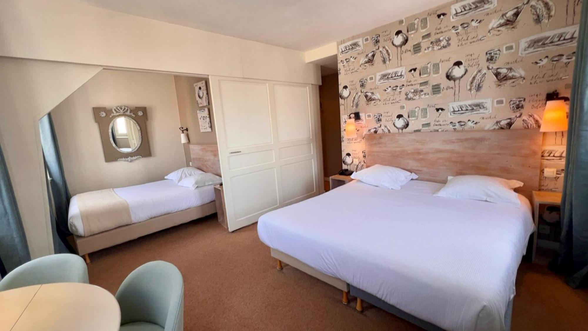 Hotel & Restaurant Le Central Trouville Habitación foto